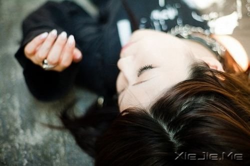 ����������ˮ��Ů�� (4)